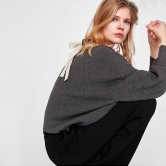 Zara Women's Dark Gray Tie Back Soft Knit Cropped Dolman sleeve Oversize Sweater - Picture 3 of 9